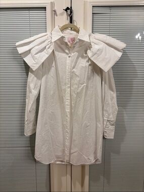 White Puff-Sleeve Button-Down Shirt